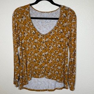American Eagle | Soft & Sexy Slub Golden Floral Top | Size XS